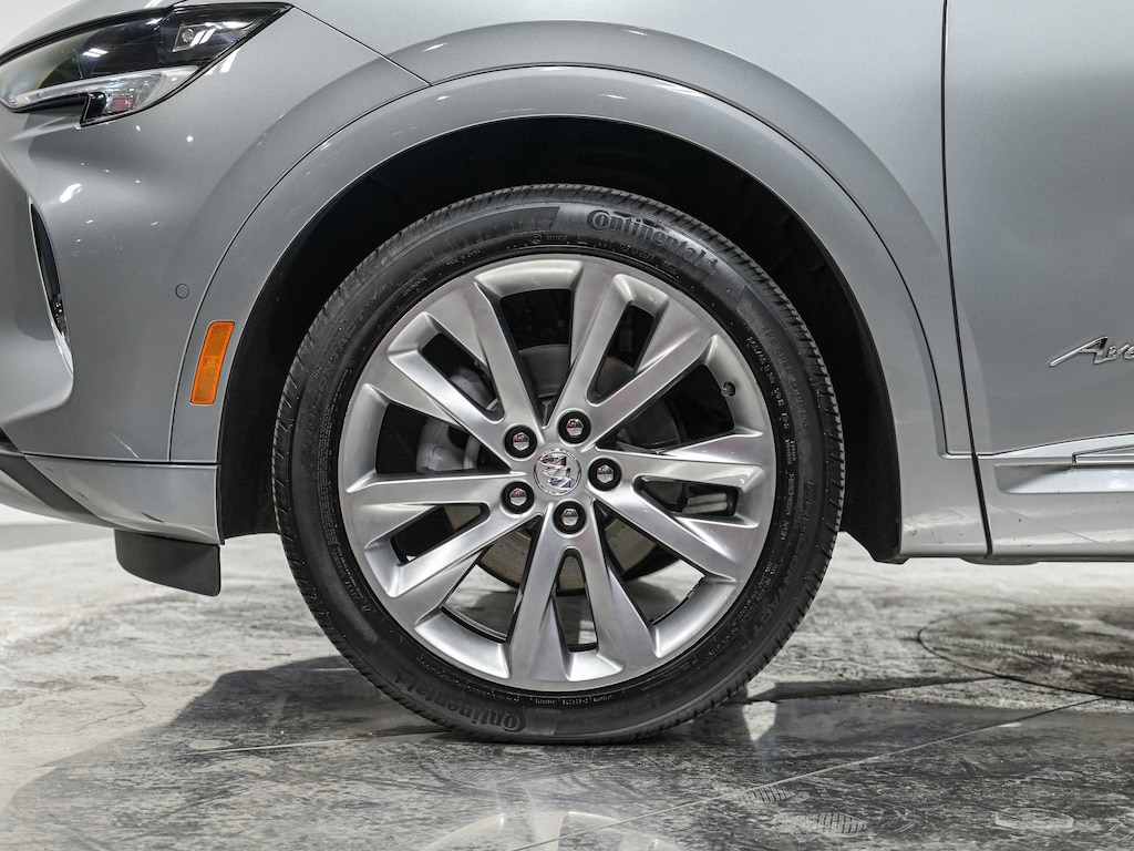 Used 2023 Buick Envision Avenir SUV