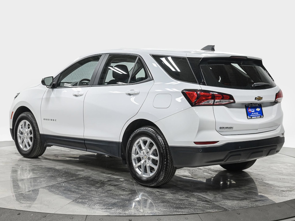 Used 2024 Chevrolet Equinox LS SUV