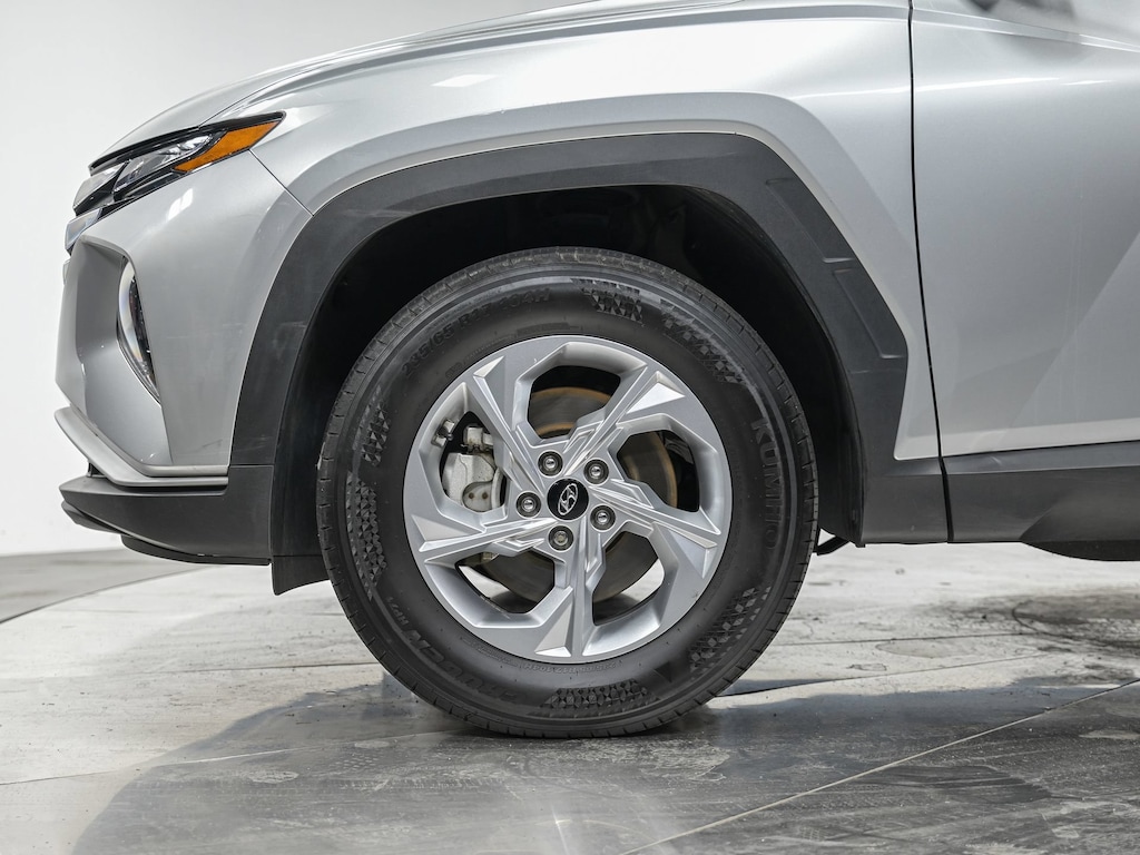Used 2024 Hyundai Tucson SE SUV