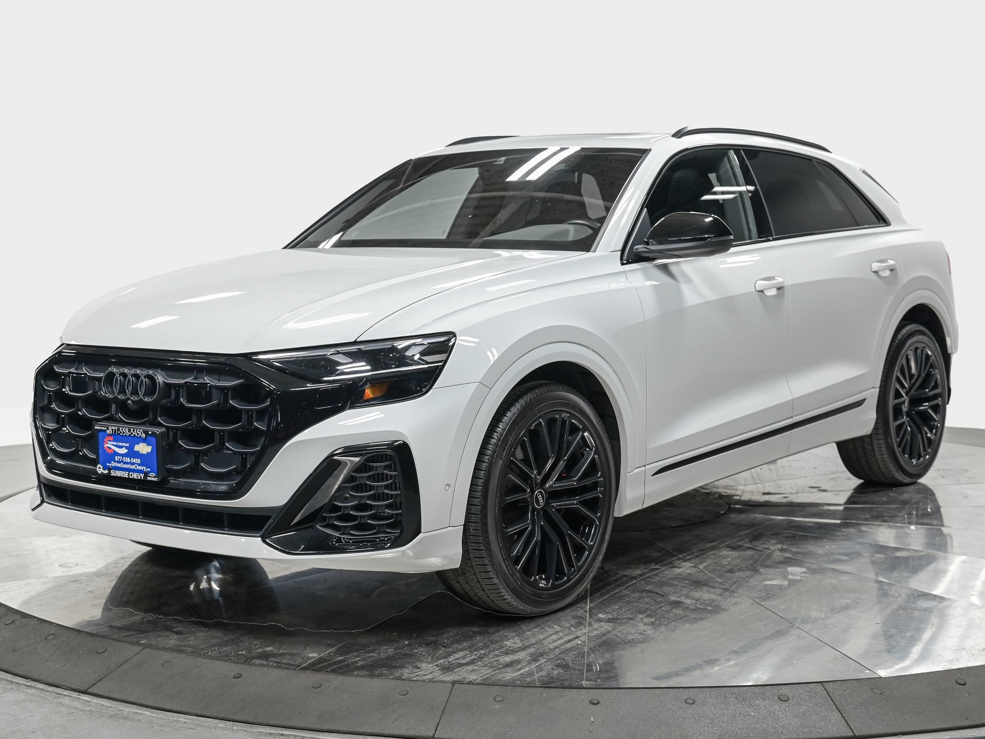 2024 Audi SQ8