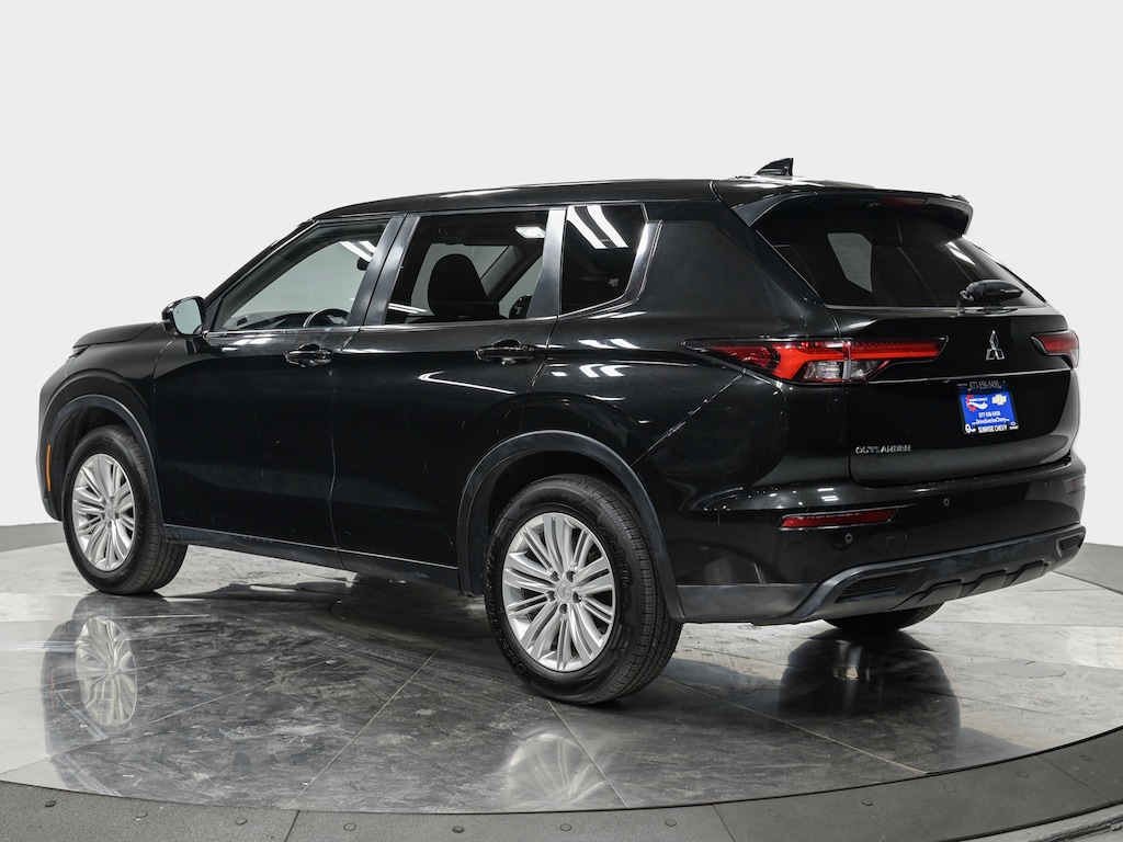 Used 2022 Mitsubishi Outlander ES CUV