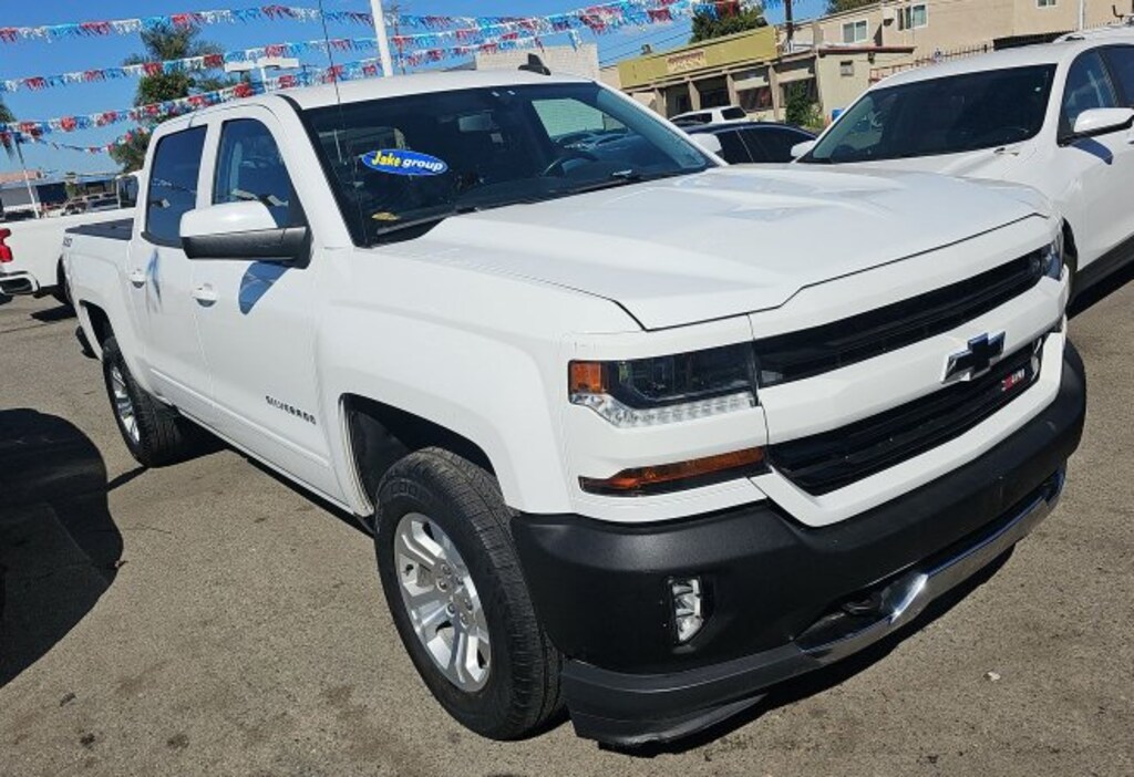 Used 2018 Chevrolet Silverado 1500 LT Truck Crew Cab