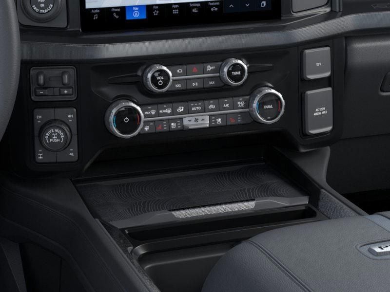 2026 Ford F-350 Super Duty Platinum - Photo 15