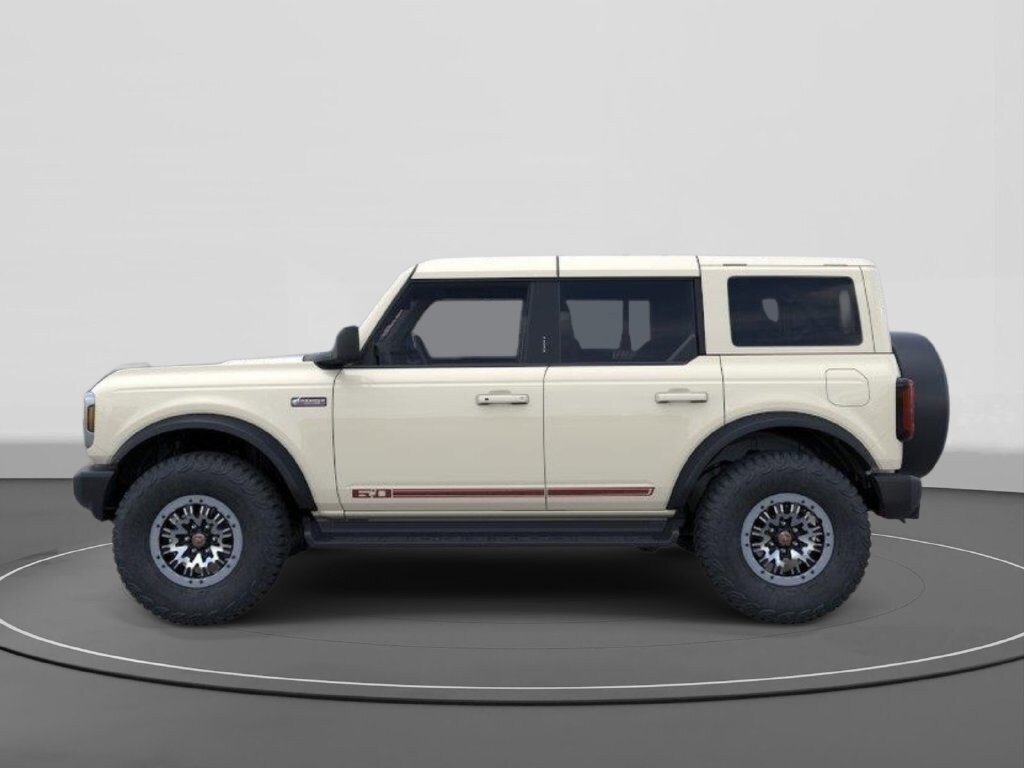 New 2026 Ford Bronco Outer Banks SUV