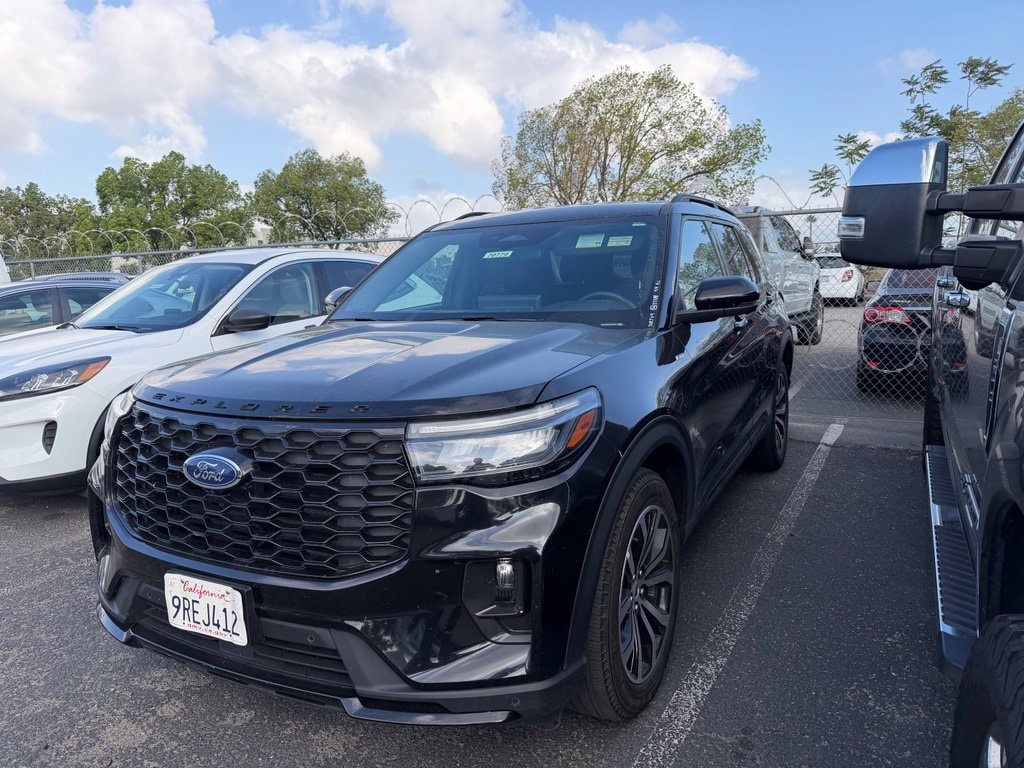 Certified 2025 Ford Explorer ST-Line SUV