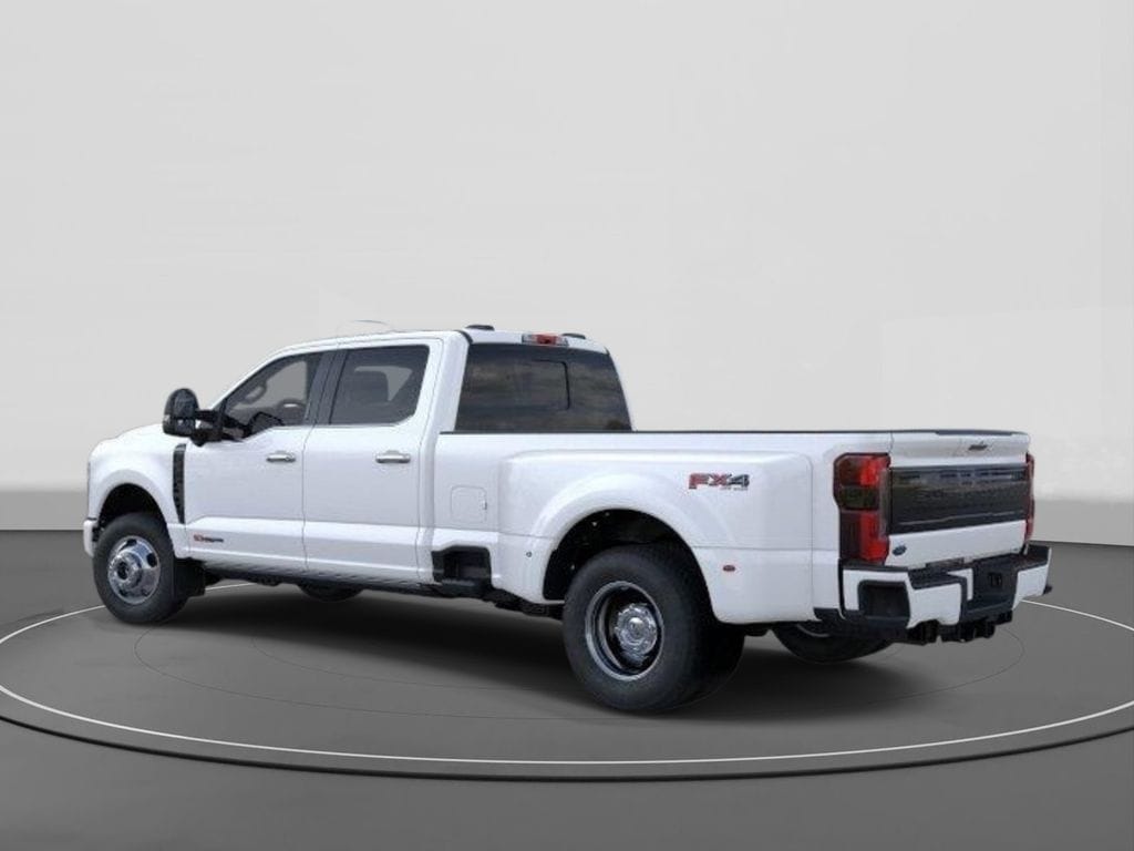 New 2026 Ford F-350 Platinum Truck Crew Cab