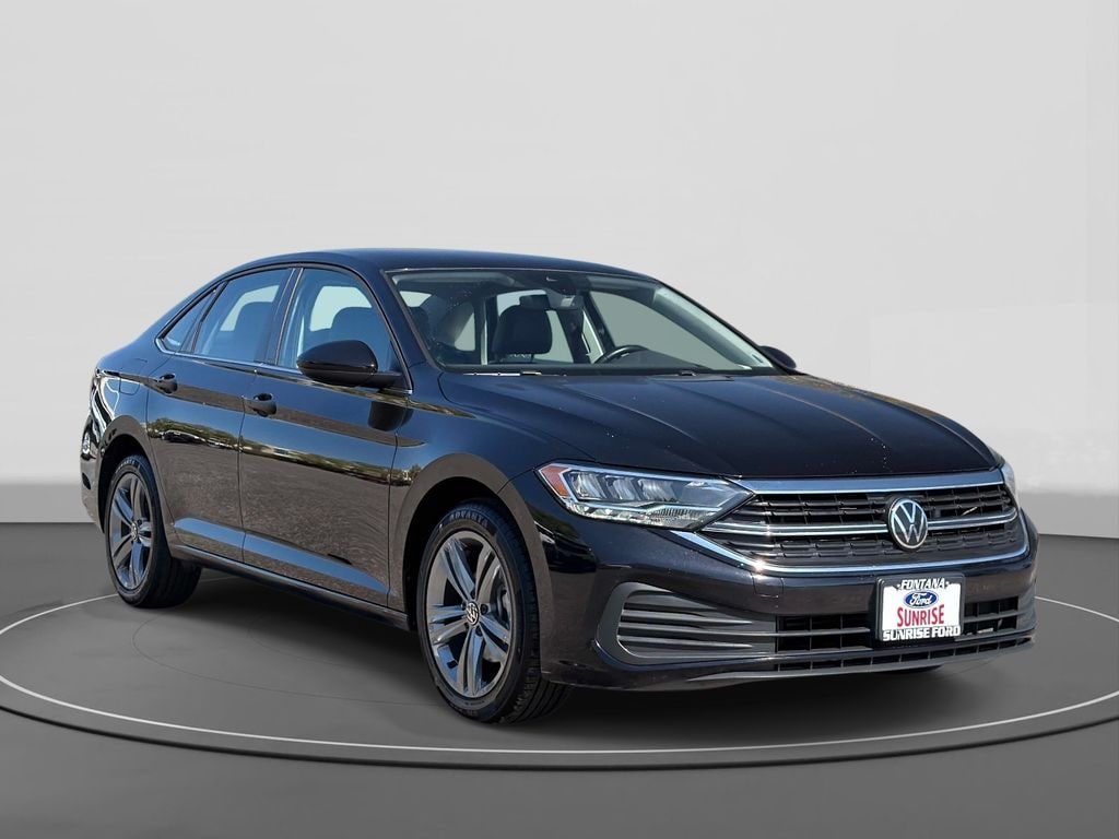 Certified 2024 Volkswagen Jetta 1.5T SE Sedan