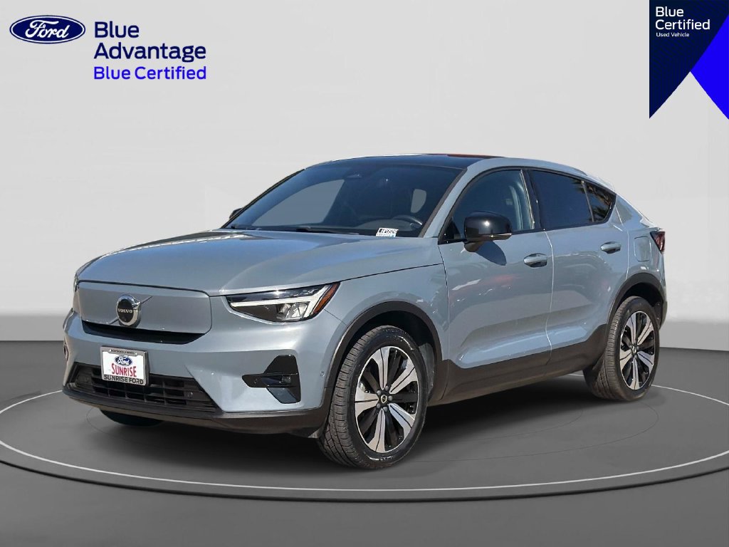 2023 Volvo C40