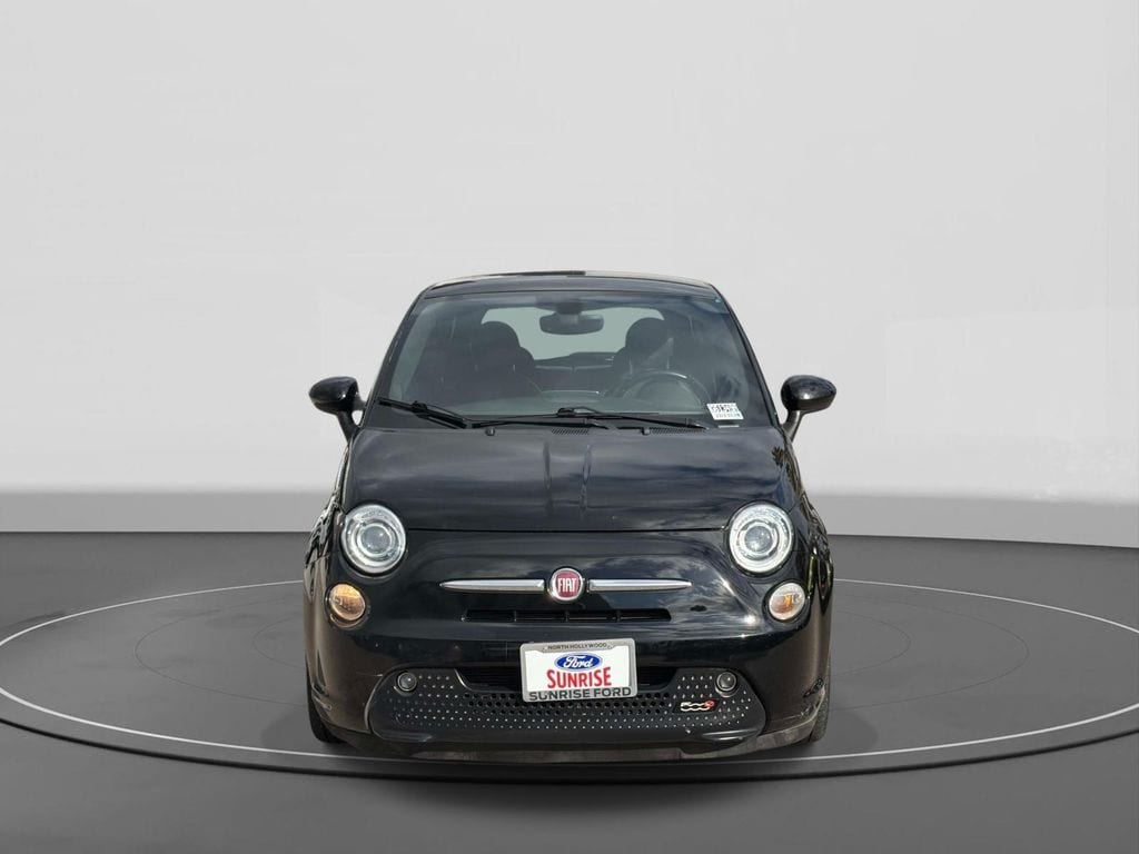 Used 2016 FIAT 500e Battery Electric with VIN 3C3CFFGE4GT229587 for sale in Los Angeles, CA