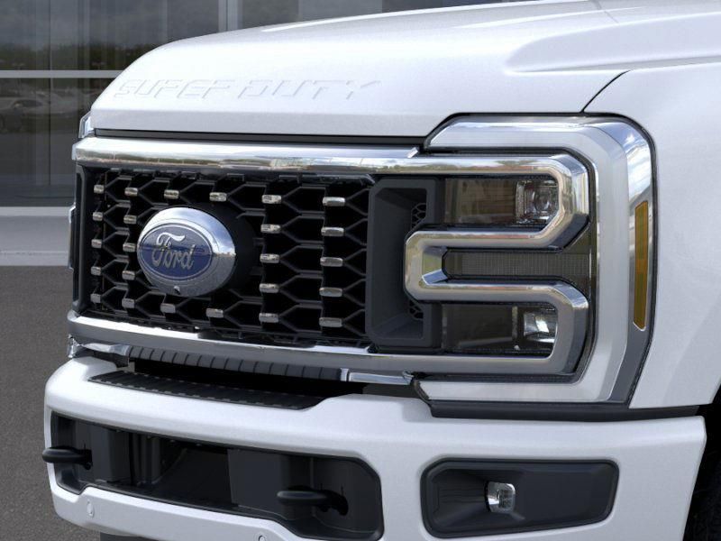 2026 Ford F-350 Super Duty Platinum - Photo 17