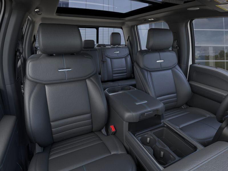 2026 Ford F-350 Super Duty Platinum - Photo 10