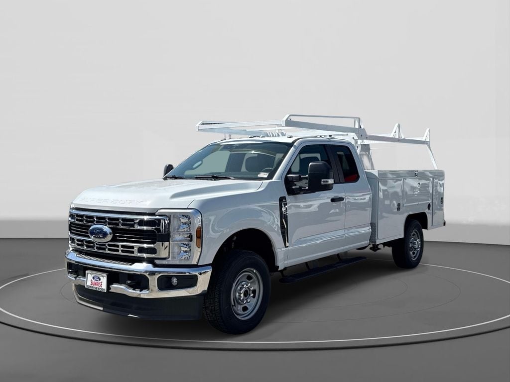 New 2026 Ford F-350 Chassis Truck Super Cab