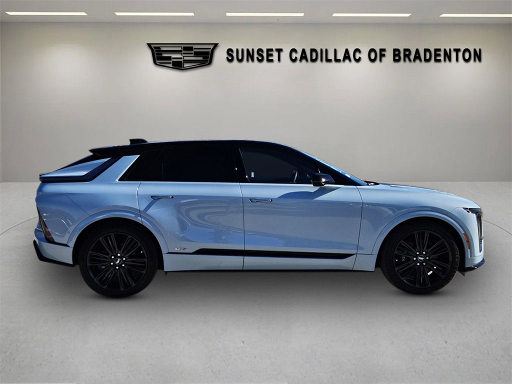 2026 Cadillac LYRIQ V - Photo 8