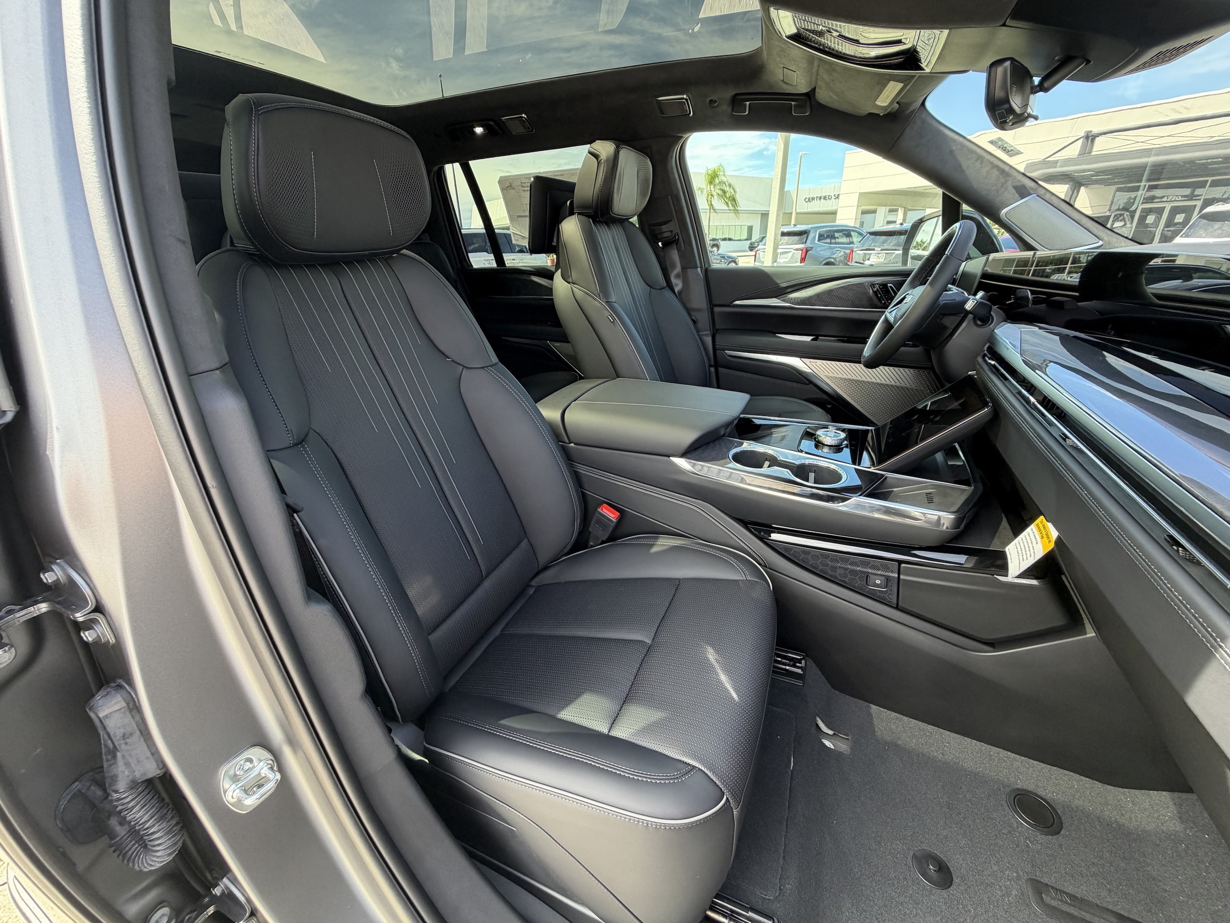 2026 Cadillac Escalade IQL Premium Sport - Photo 18