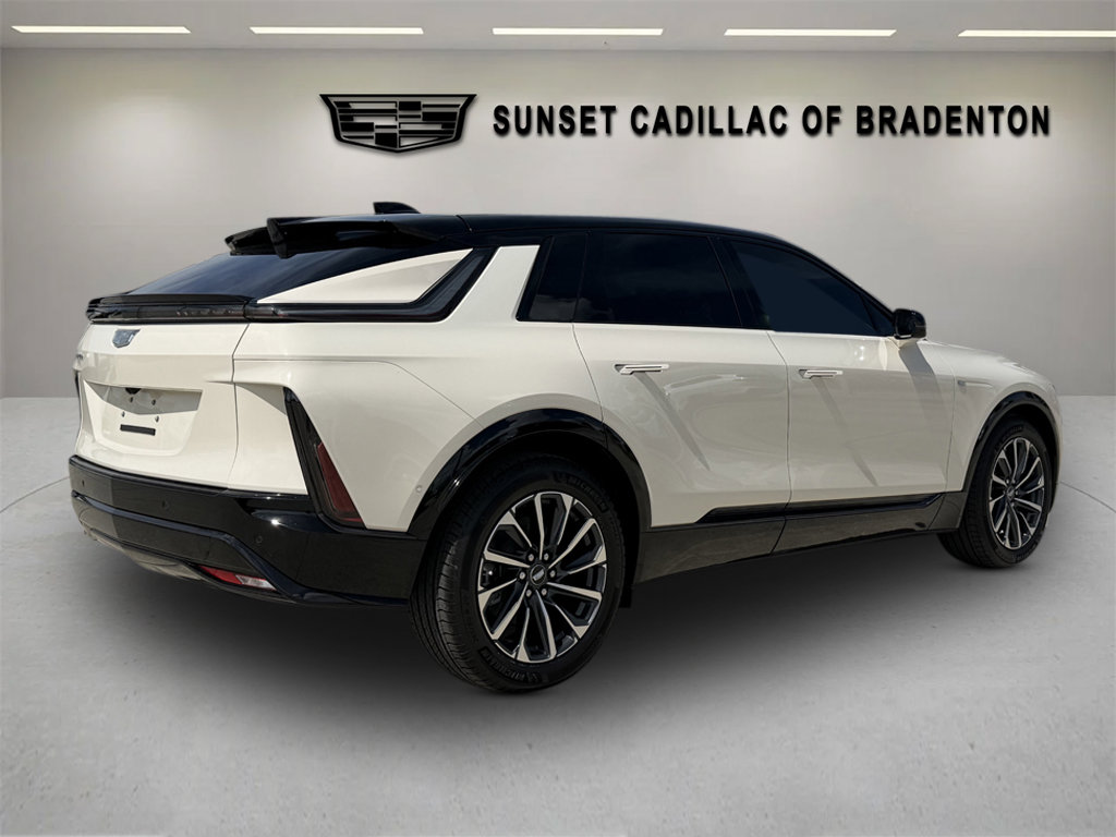 New 2027 CADILLAC LYRIQ Sport SUV