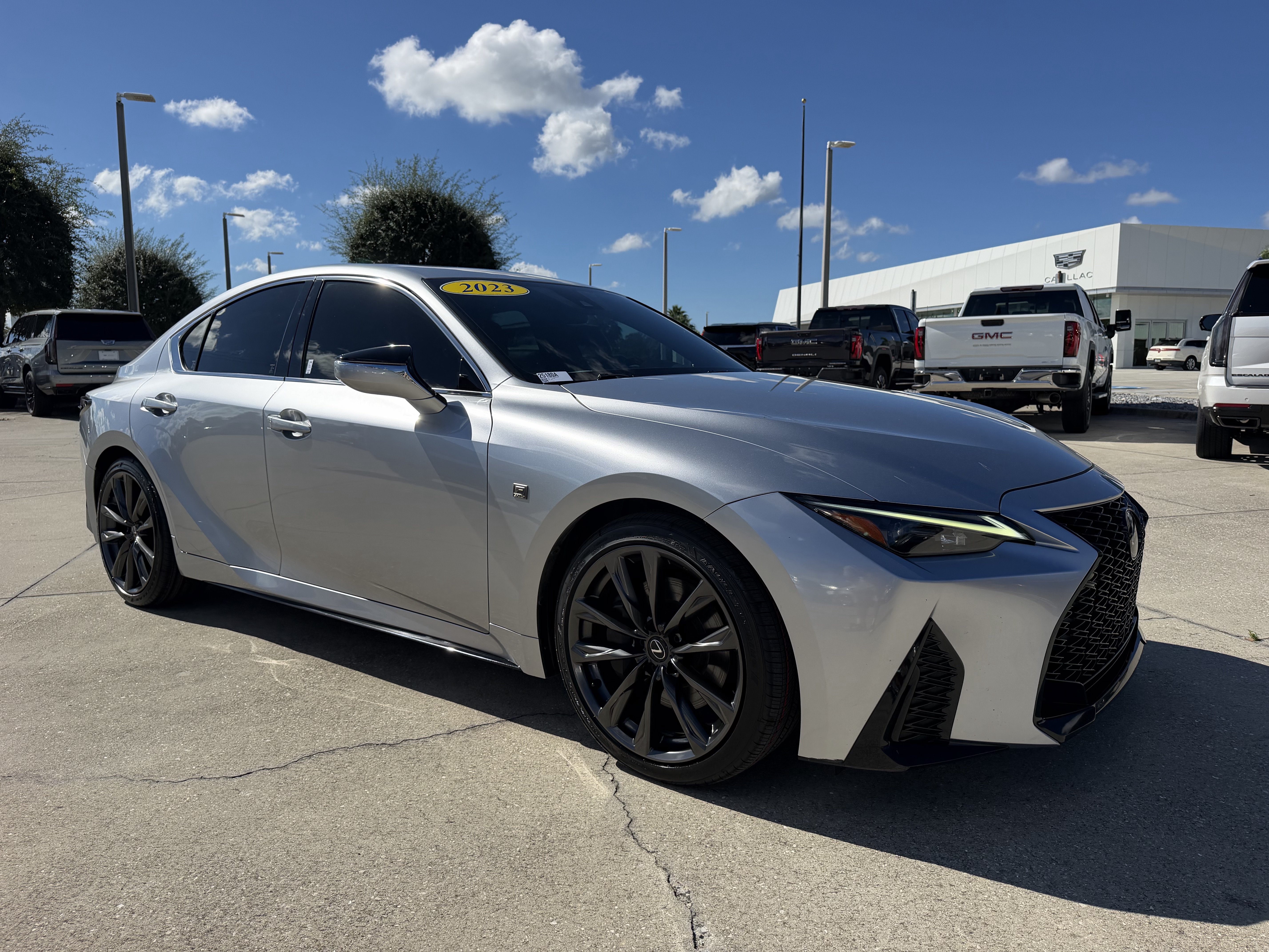 2023 Lexus IS