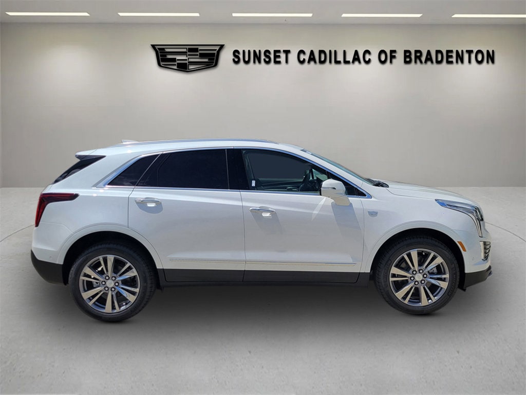 New 2026 CADILLAC XT5 Premium Luxury SUV