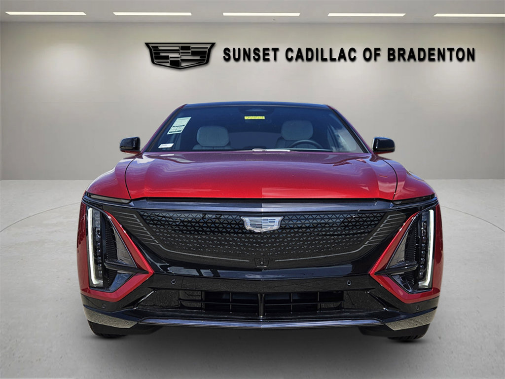 New 2025 CADILLAC LYRIQ Sport 1 SUV
