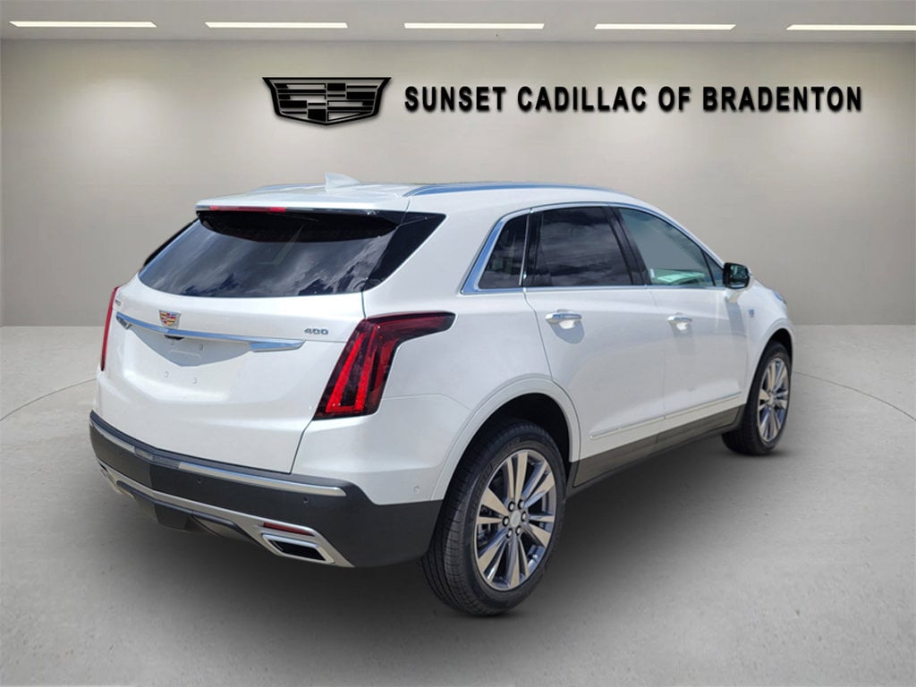 New 2026 CADILLAC XT5 Premium Luxury SUV
