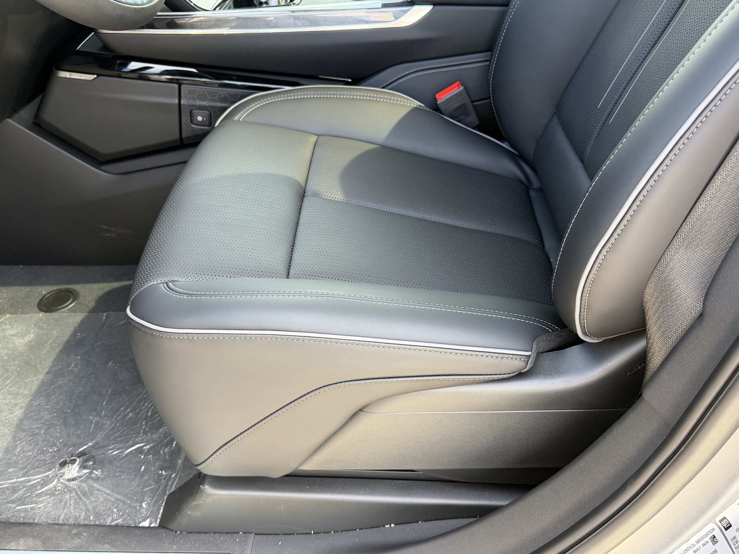 2026 Cadillac Escalade IQL Premium Sport - Photo 12