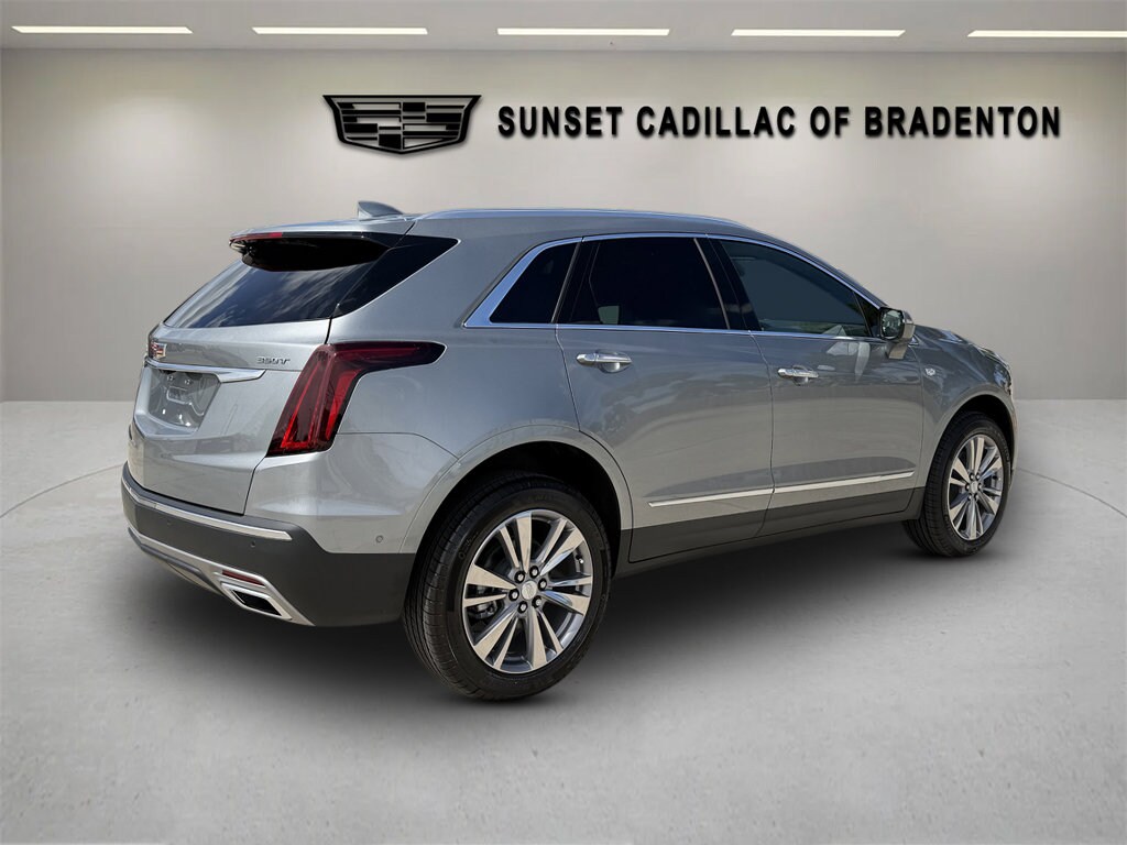 New 2026 CADILLAC XT5 Premium Luxury SUV