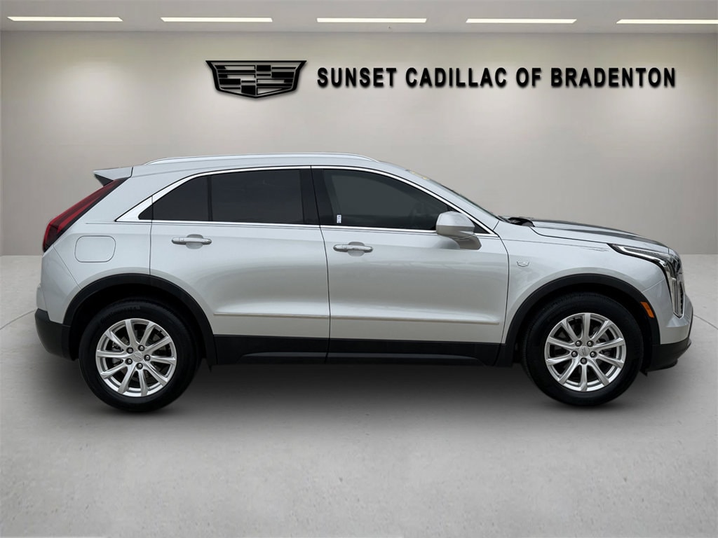 Used 2019 CADILLAC XT4 FWD Luxury SUV