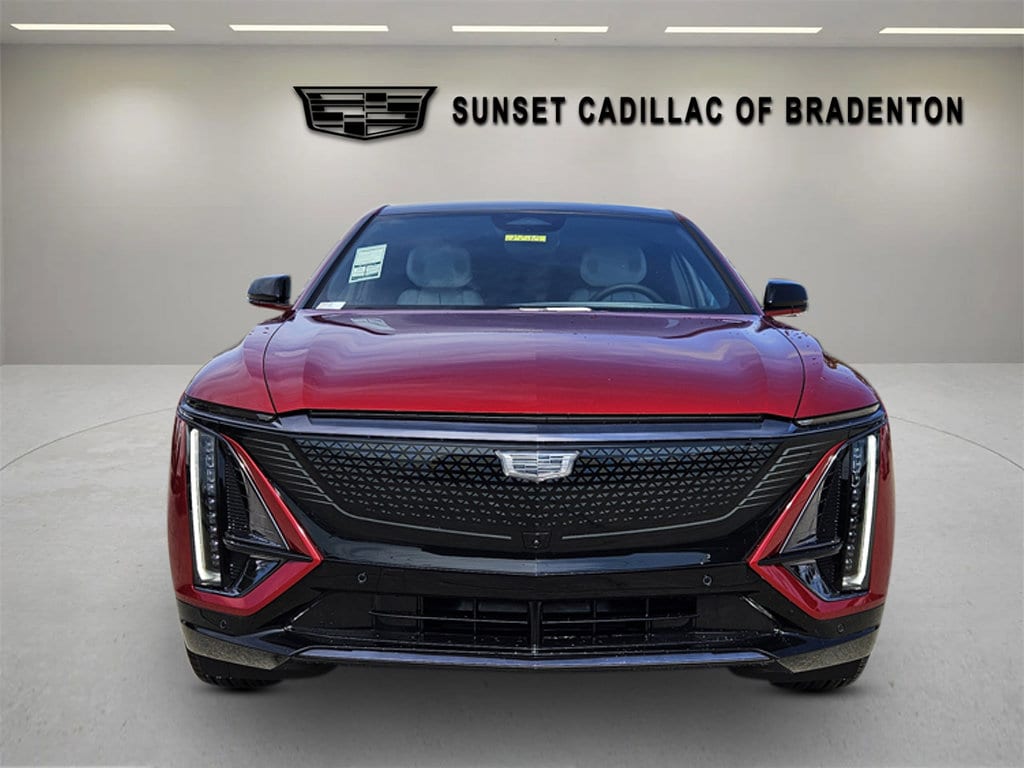 New 2025 CADILLAC LYRIQ Sport 3 SUV