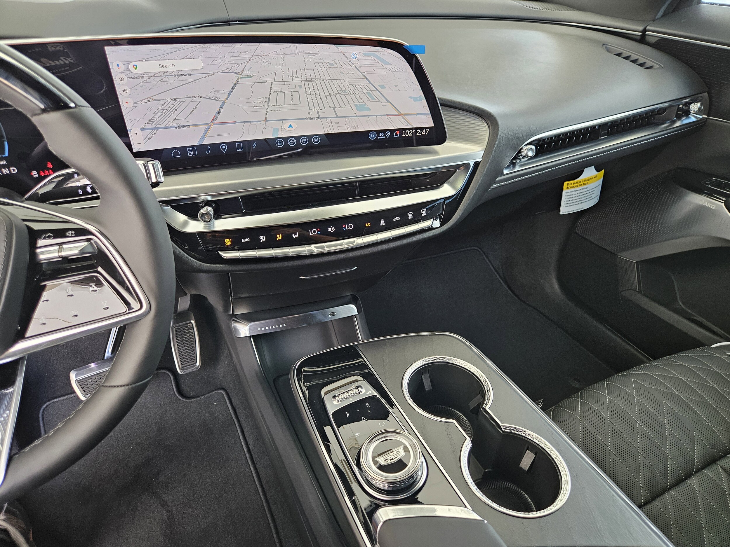 2026 Cadillac LYRIQ V Premium - Photo 25