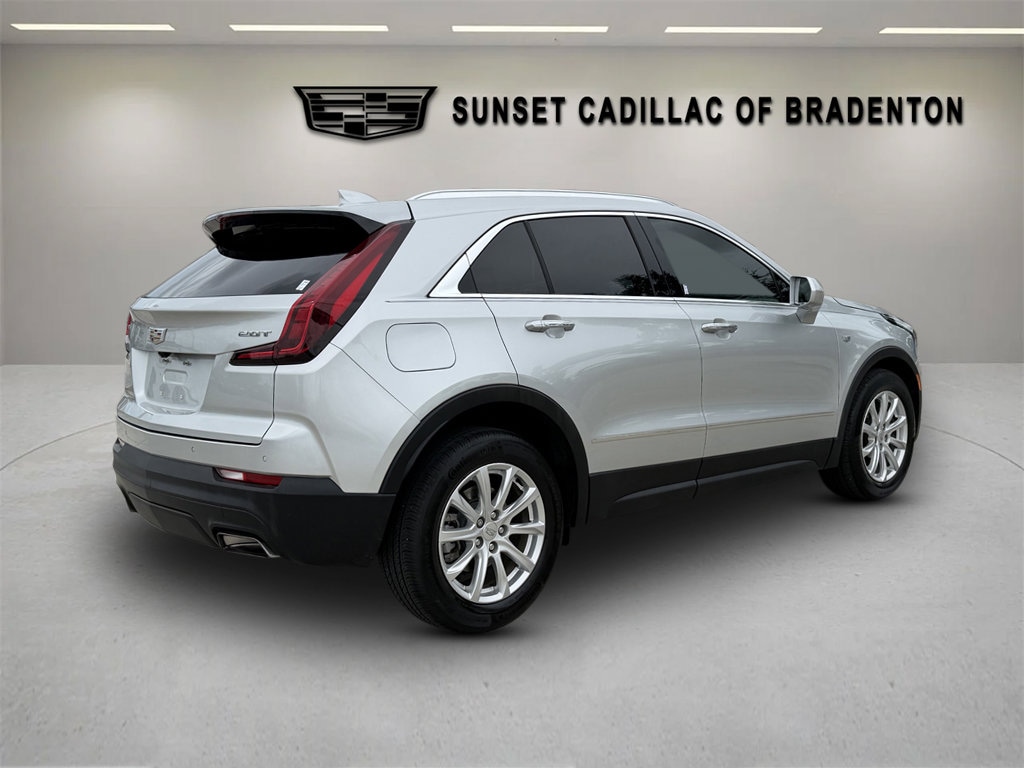 Used 2019 CADILLAC XT4 FWD Luxury SUV