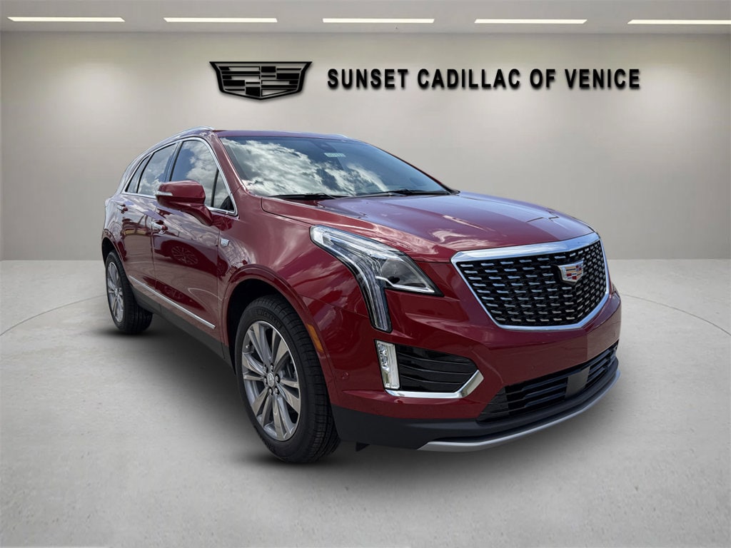 New 2026 CADILLAC XT5 Premium Luxury SUV