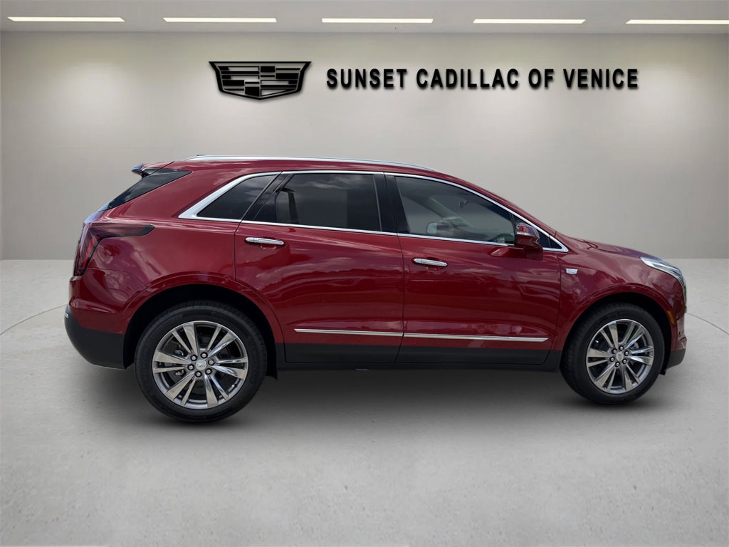 New 2026 CADILLAC XT5 Premium Luxury SUV