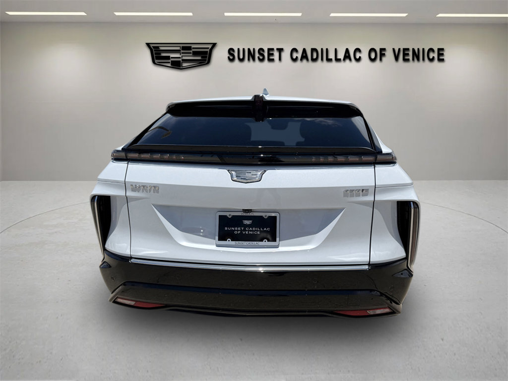 New 2026 CADILLAC LYRIQ Luxury SUV