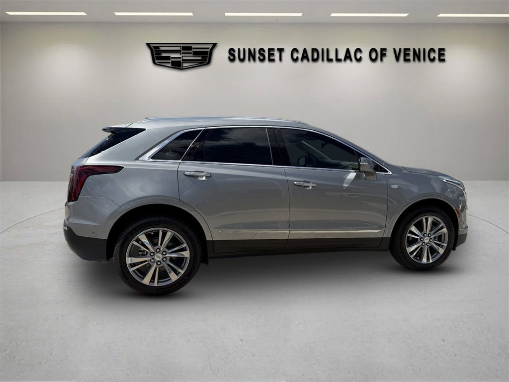 New 2026 CADILLAC XT5 Premium Luxury SUV