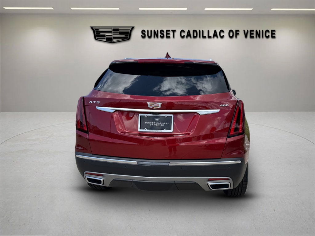 New 2026 CADILLAC XT5 Premium Luxury SUV