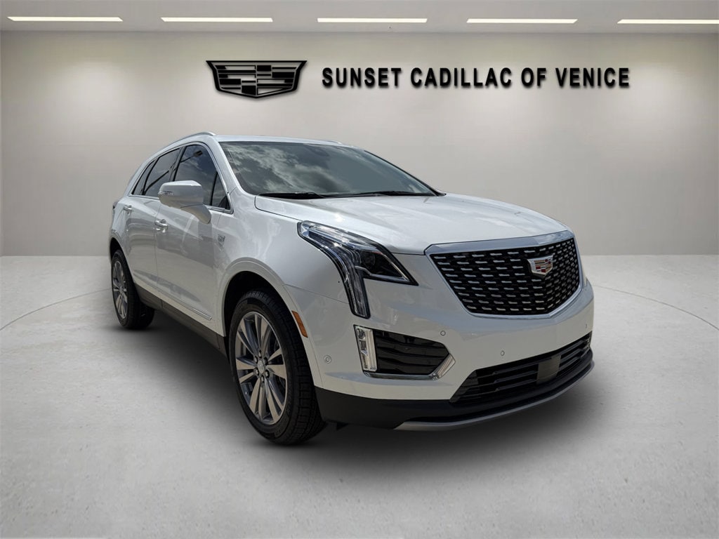 New 2026 CADILLAC XT5 Premium Luxury SUV