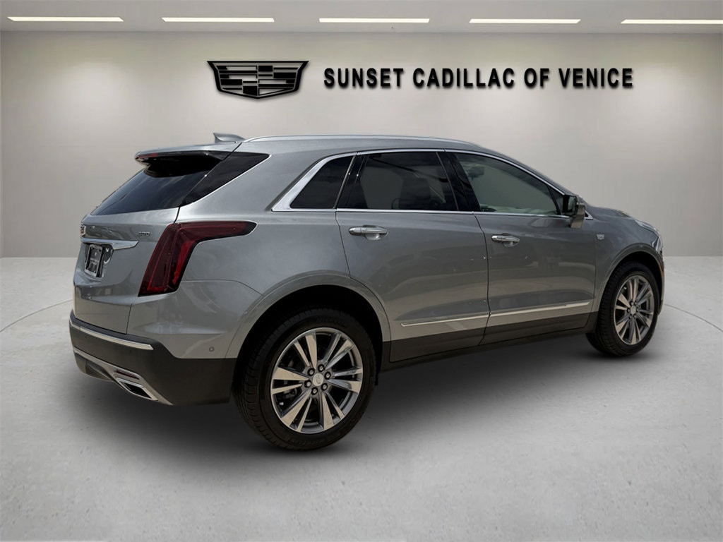 New 2026 CADILLAC XT5 Premium Luxury SUV