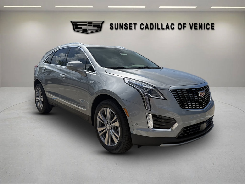 New 2026 CADILLAC XT5 Premium Luxury SUV