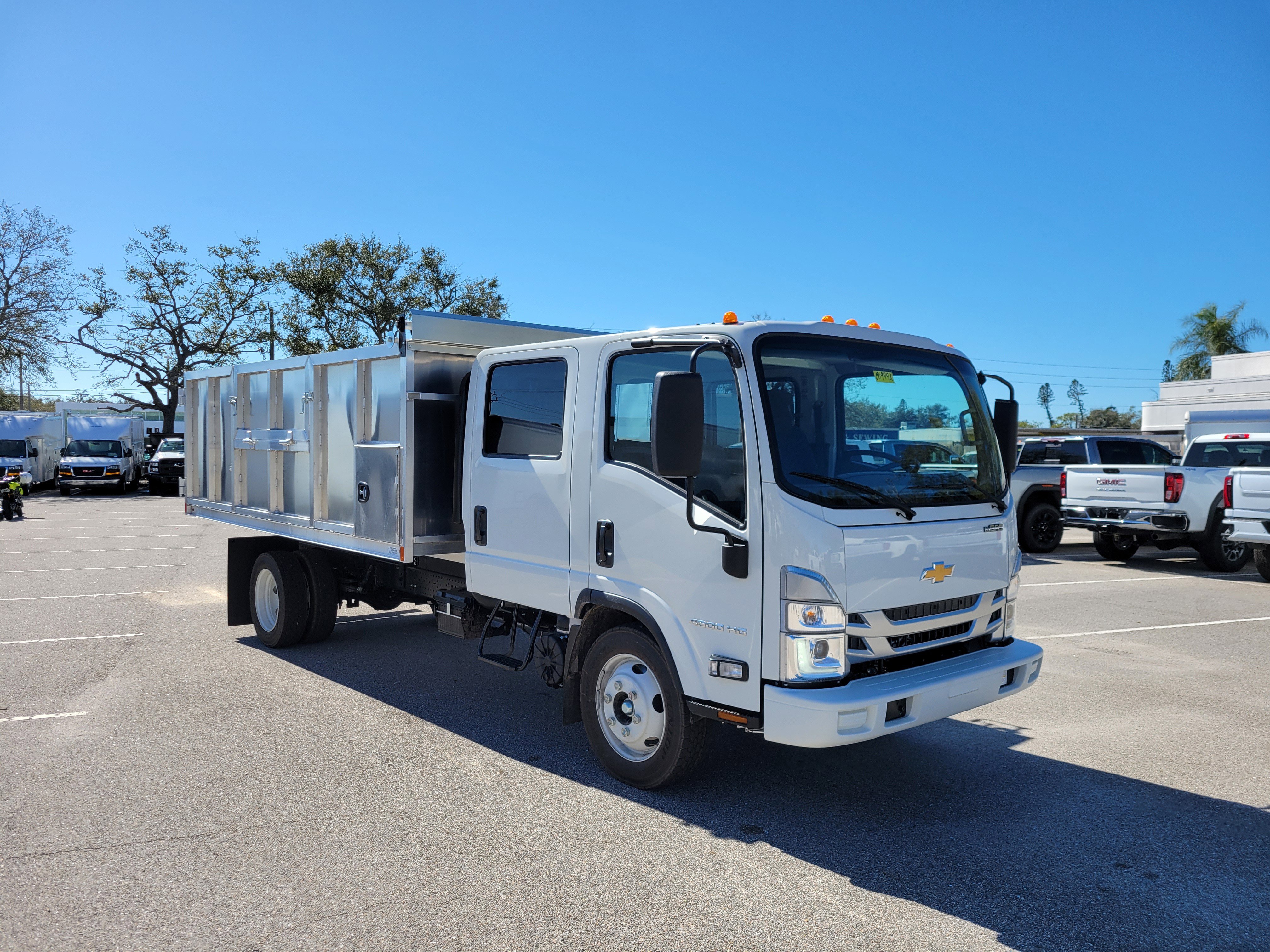 2026 Chevrolet Low Cab Forward 4500 HG