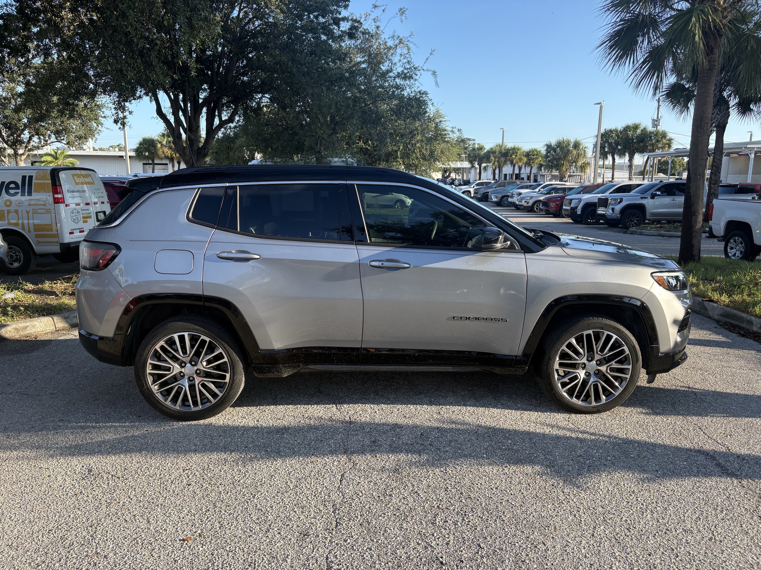 2023 Jeep Compass Limited - Photo 8