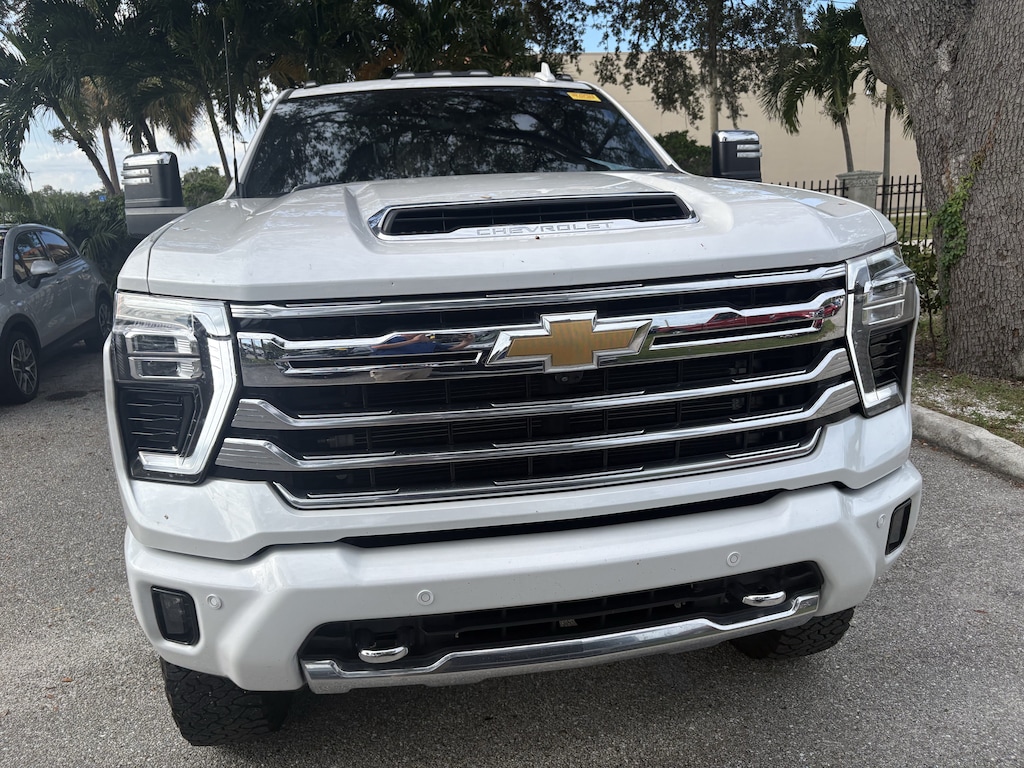 Used 2024 Chevrolet Silverado 2500 HD High Country Truck