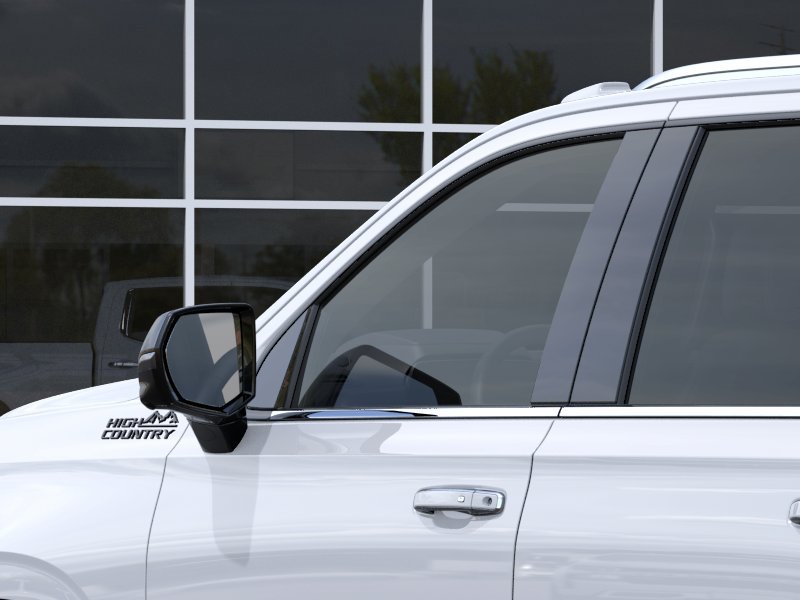 2026 Chevrolet Suburban High Country - Photo 12