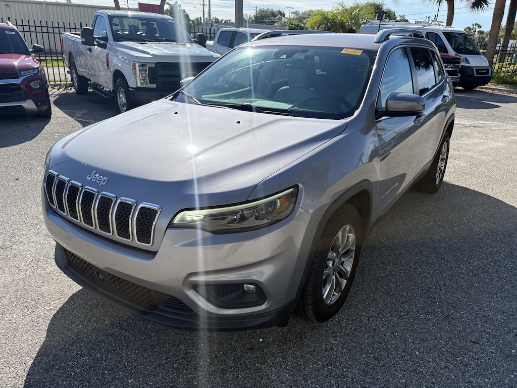 Used 2021 Jeep Cherokee Latitude Lux FWD SUV