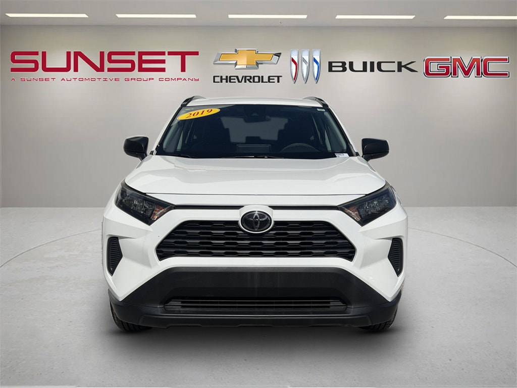 Used 2019 Toyota RAV4 LE SUV