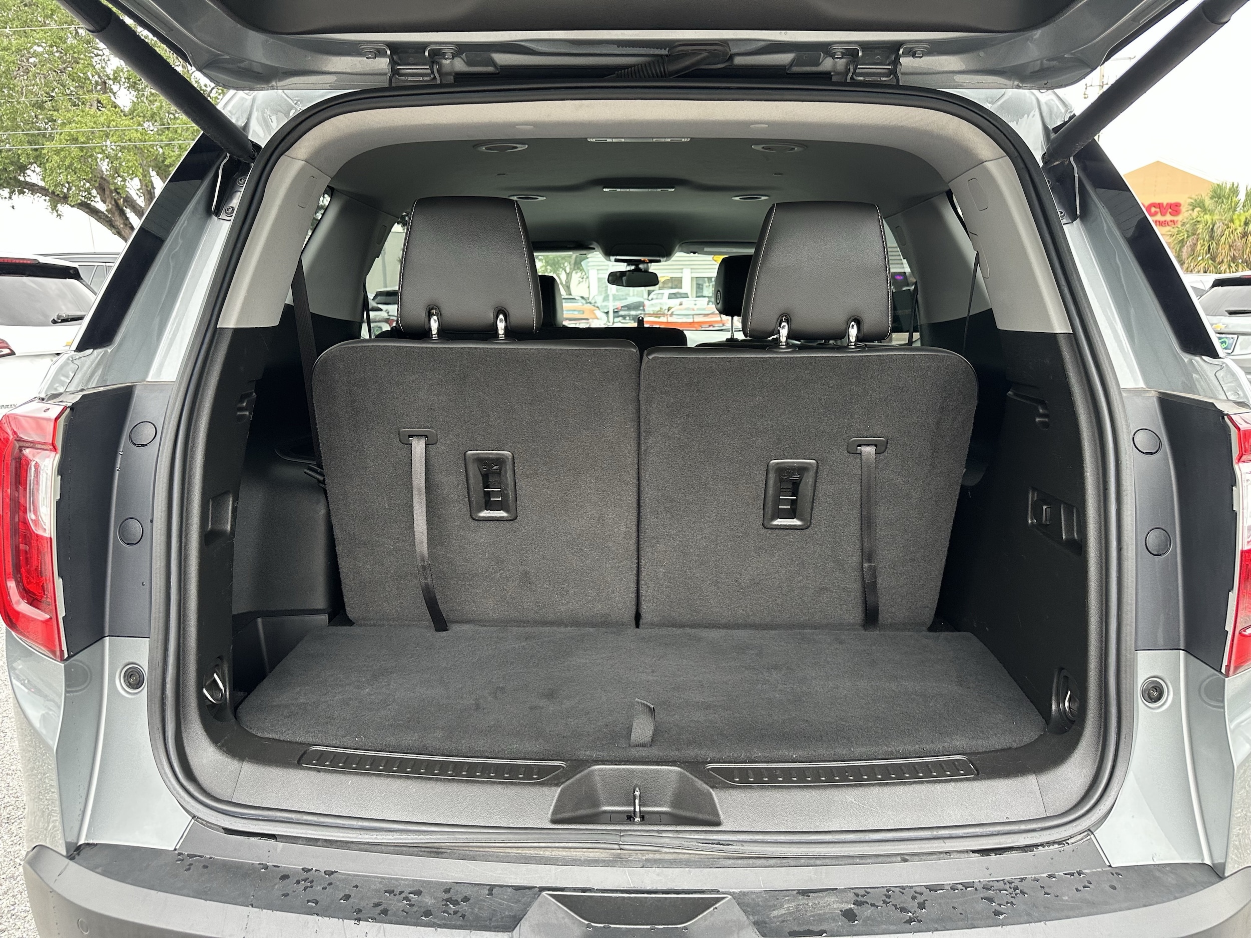 2023 GMC Acadia SLT - Photo 10