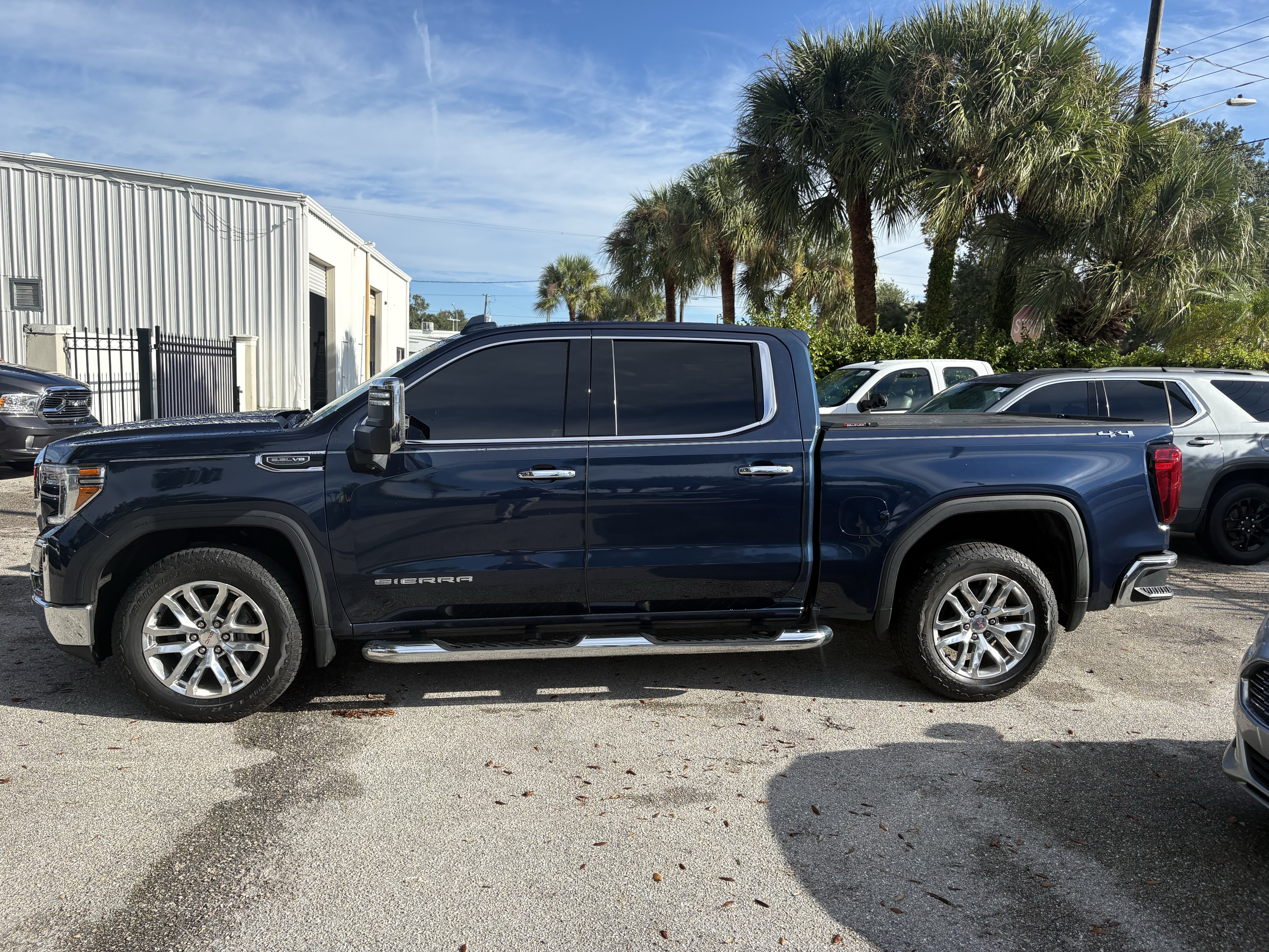 Used 2021 GMC Sierra 1500 SLT Truck