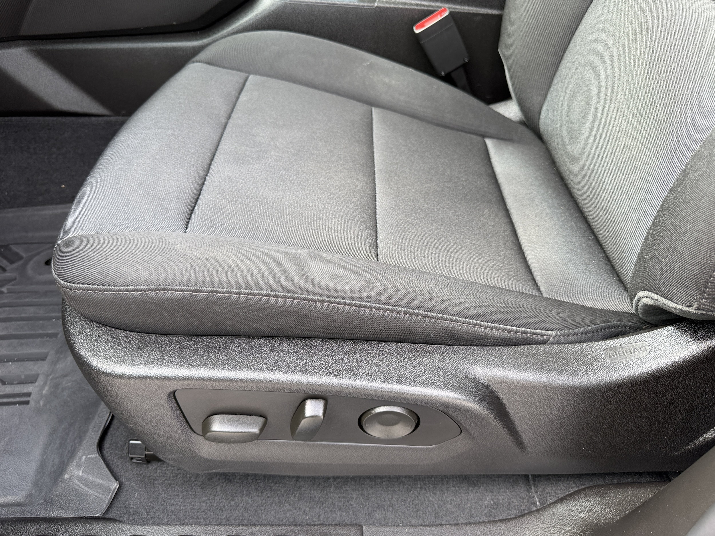 2024 Chevrolet Colorado Trail Boss - Photo 21