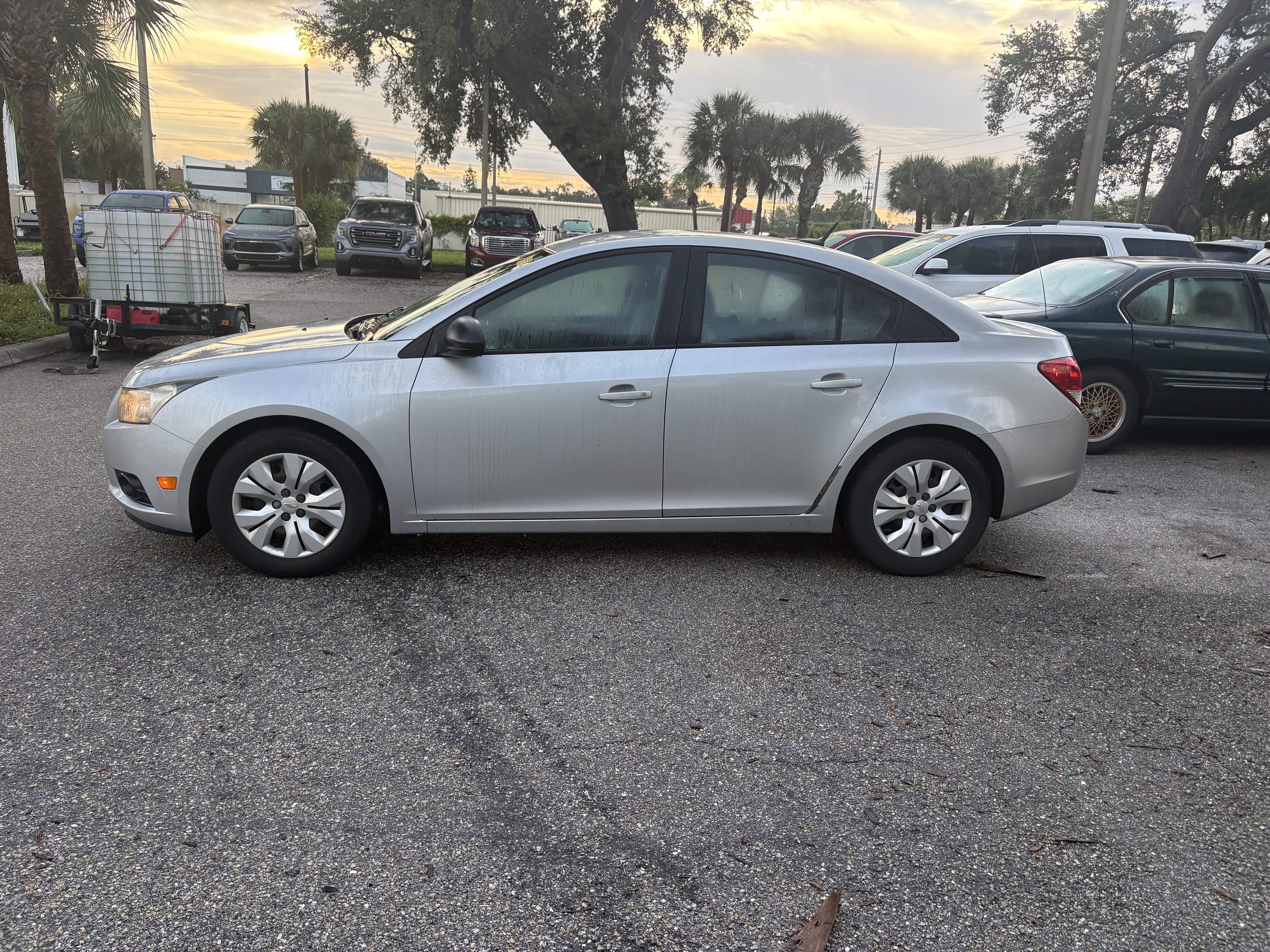 Used 2014 Chevrolet Cruze LS Car