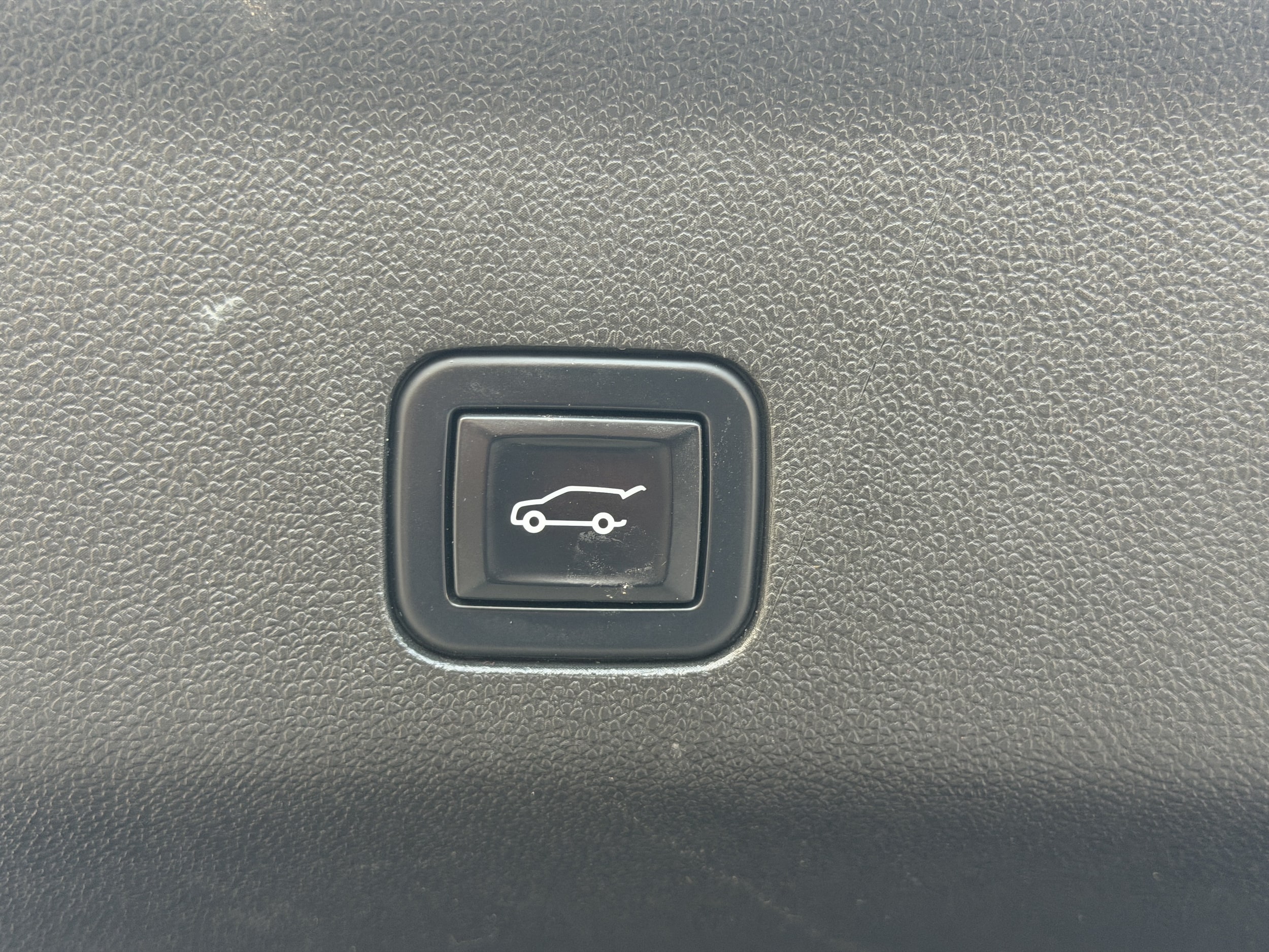 2023 Chevrolet Tahoe Z71 - Photo 13