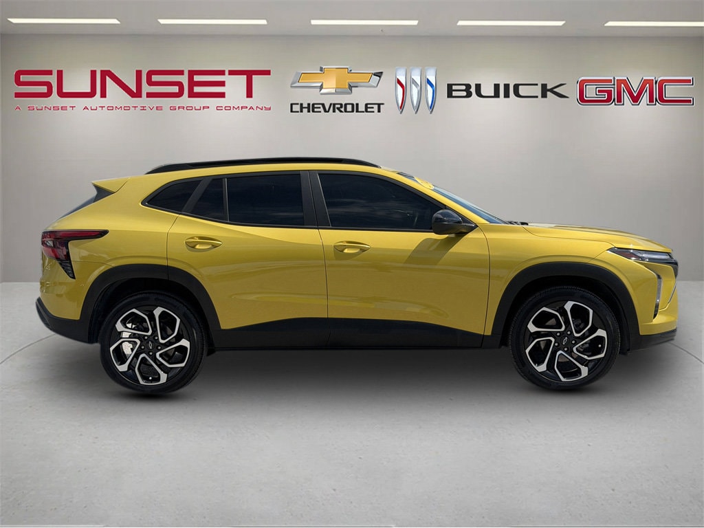 2024 Chevrolet Trax RS - Photo 8