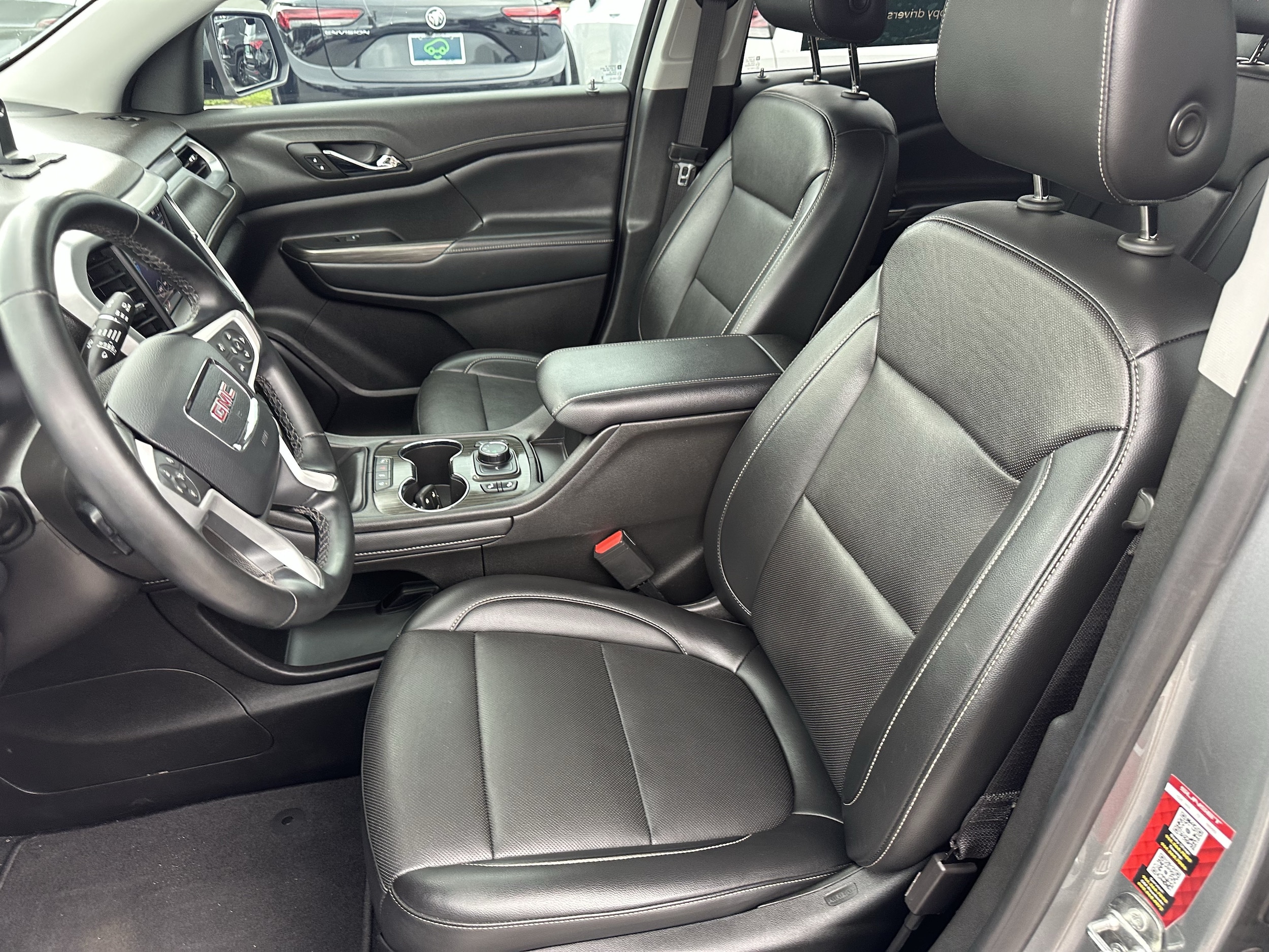 2023 GMC Acadia SLT - Photo 20